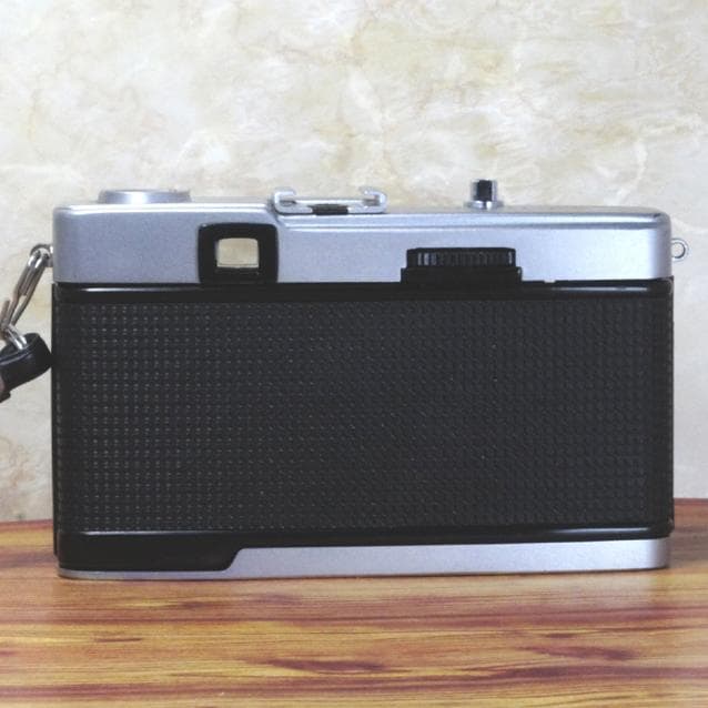 【整備済完動品・赤ベロOK！フィルム試写済み】OLYMPUS Trip 35