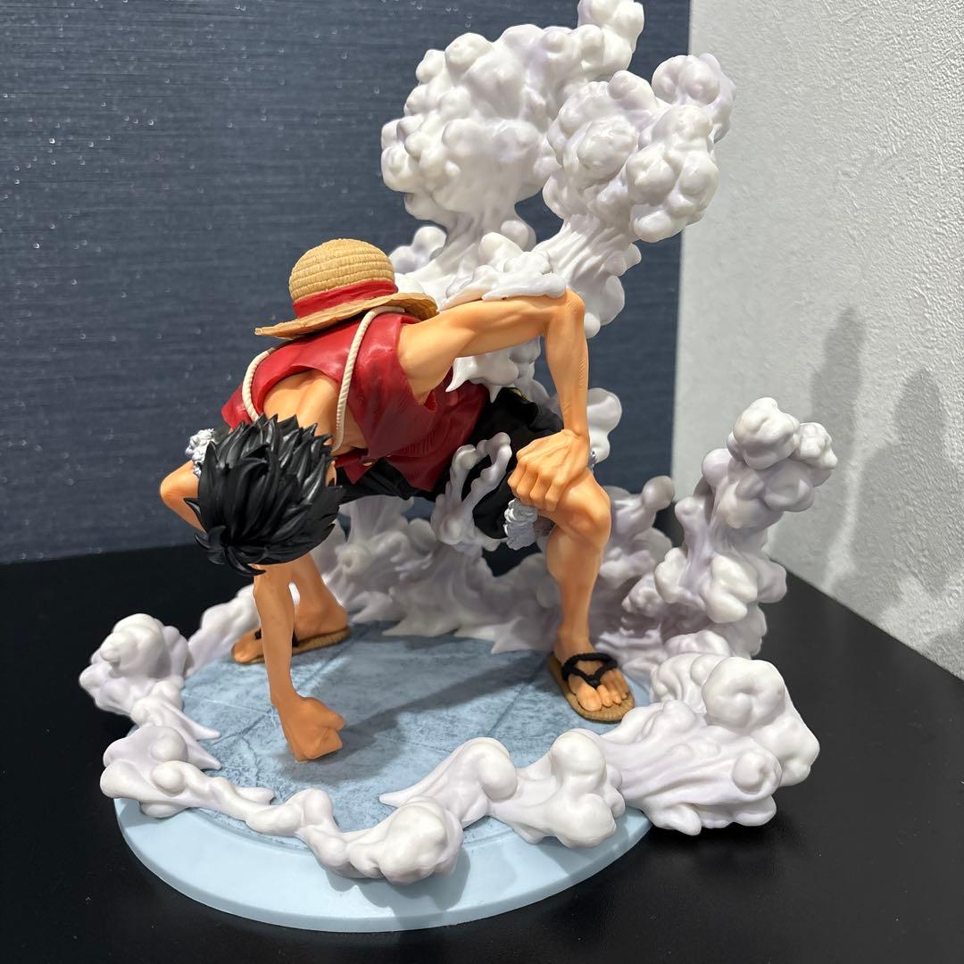 一番くじ　ワンピース　フィギュア　海賊王への道　B賞　ルフィ　ギア2