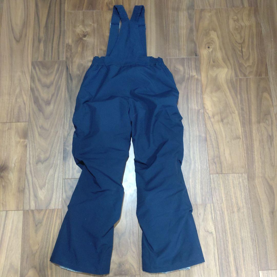 スキーウェアセット150センチ　ブーツ・手袋・ニット帽付き