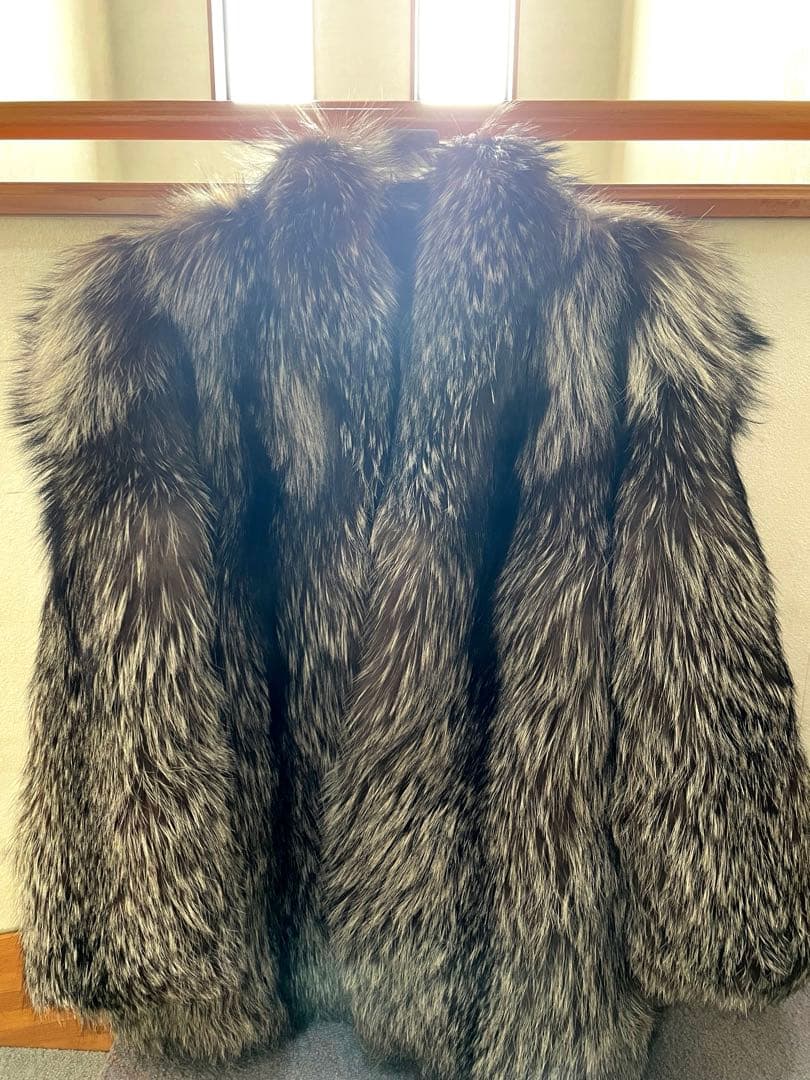 リアルファー コート　シルバーフォックス　SAGA