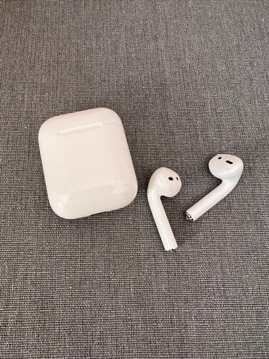 Apple AirPods (第一世代) MMEF2J/A