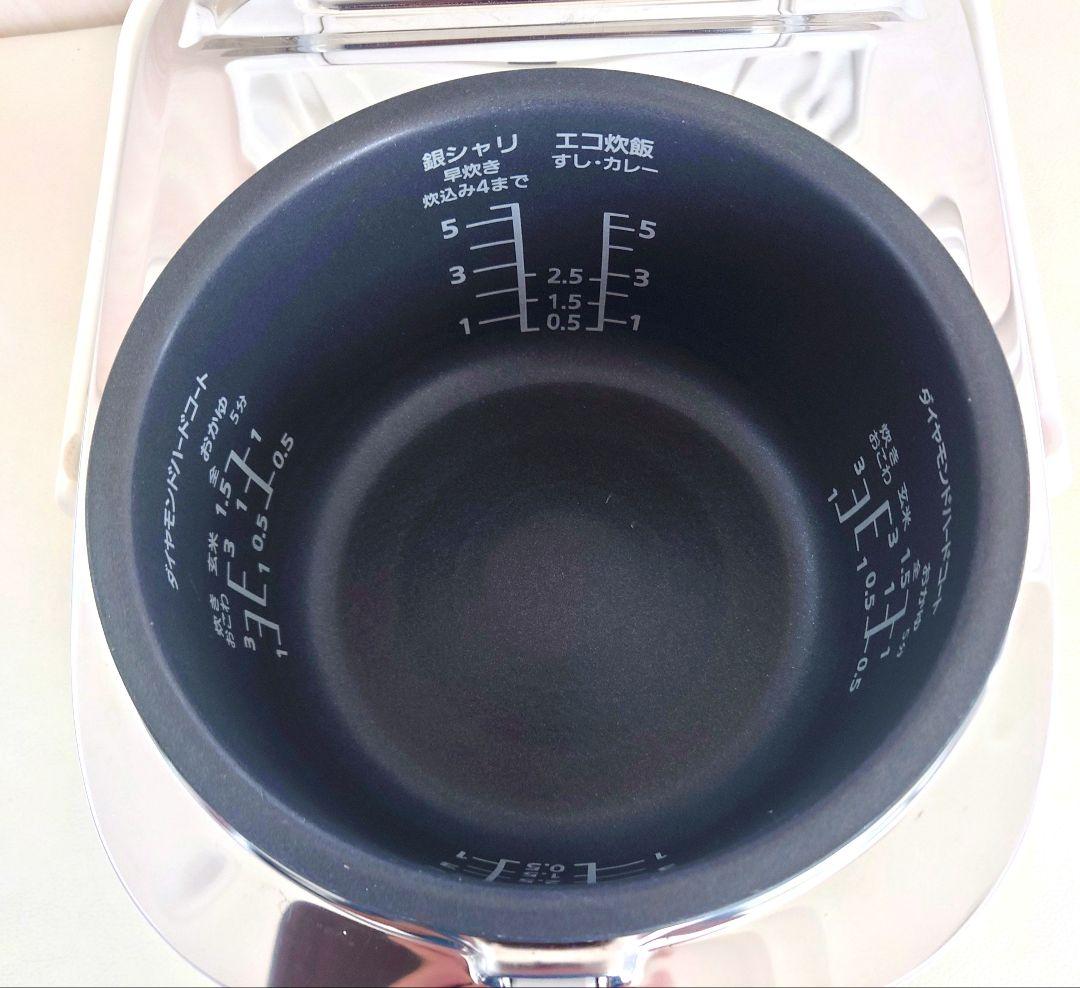 パナソニック IHジャー炊飯器　5.5合炊き SR-HB109 ダイヤモンド銅釜