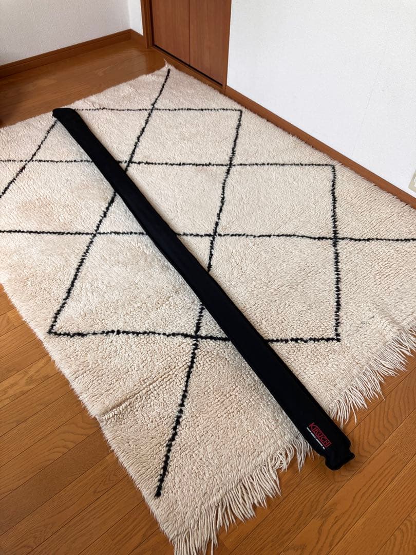 KIKUCHI プロジェクタースクリーン