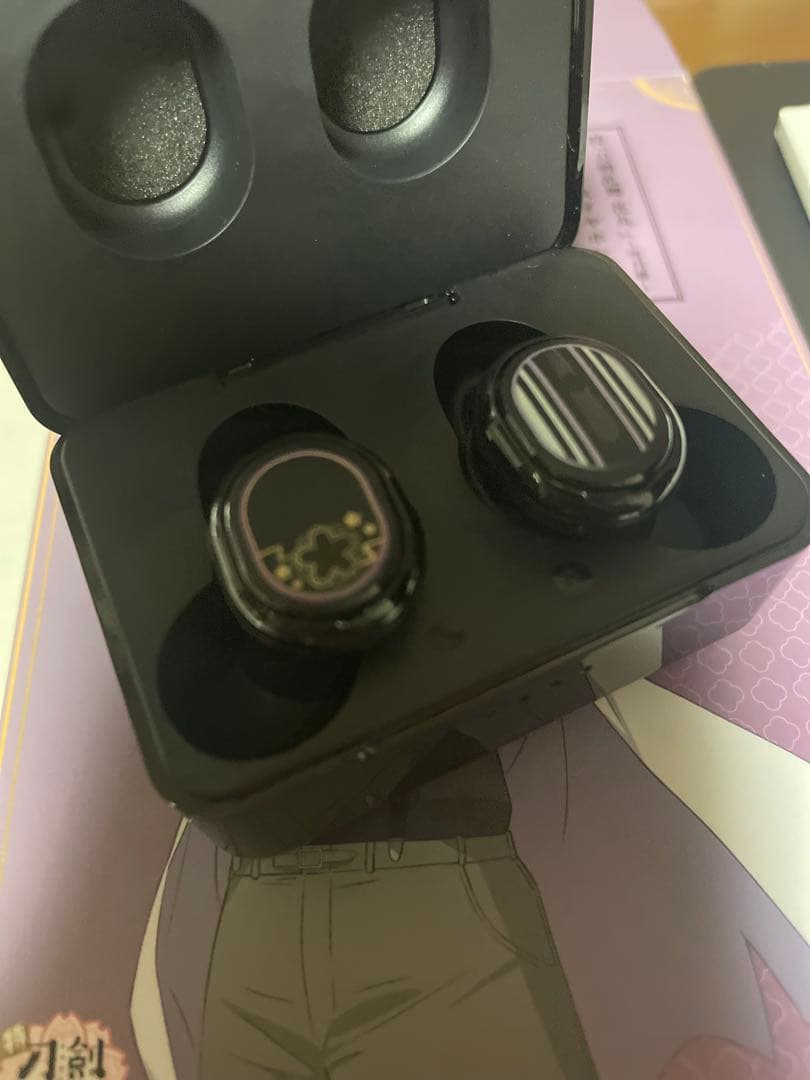 ONKYO ワイヤレスイヤホン　薬研藤四郎　刀剣乱舞　山下誠一郎