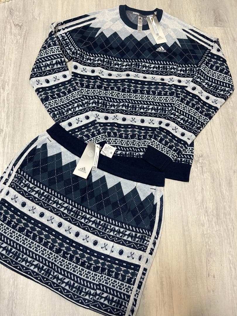 新品　XL ネイビー　ADIDAS GOLF ヒストリカルパターンセットアップ
