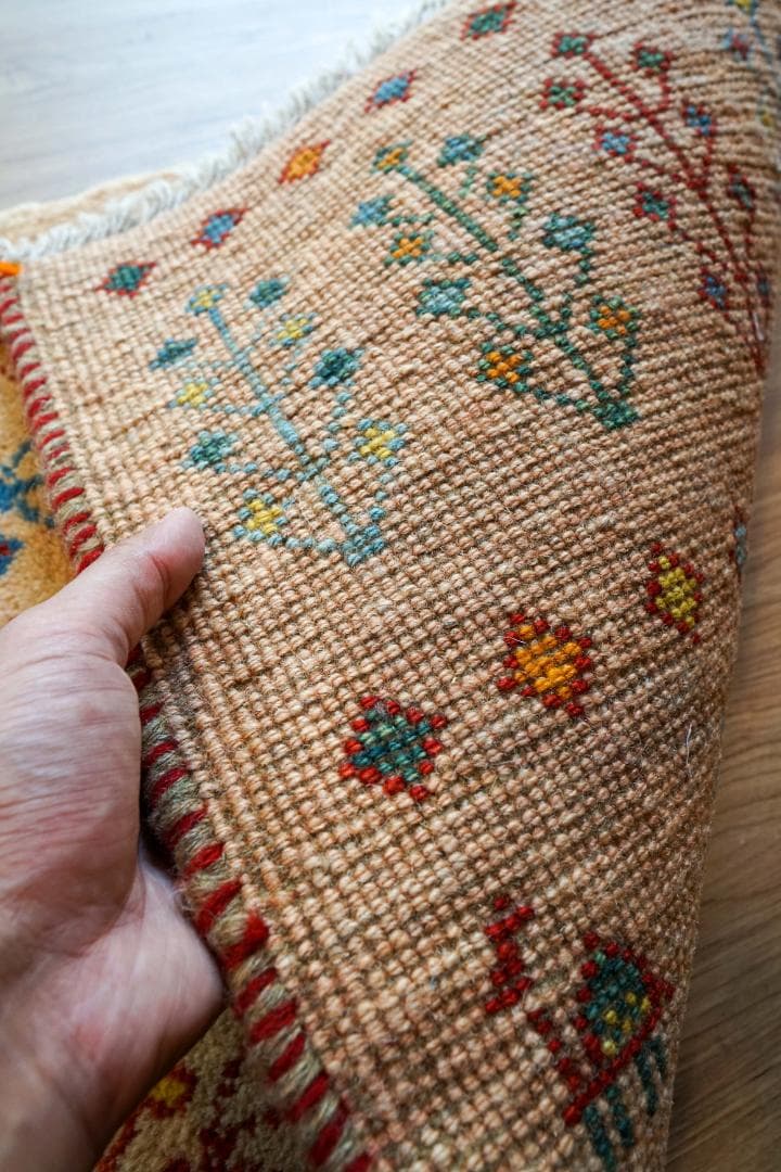 75×54cm ペルシャ絨毯 手織り ギャッベ アマレ族 ギャベ