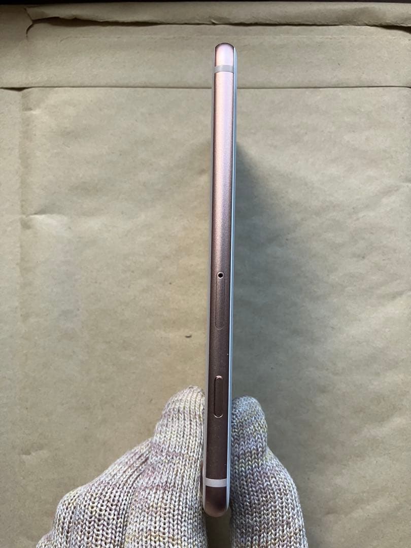 iPhone8 64GB simフリー ゴールド
