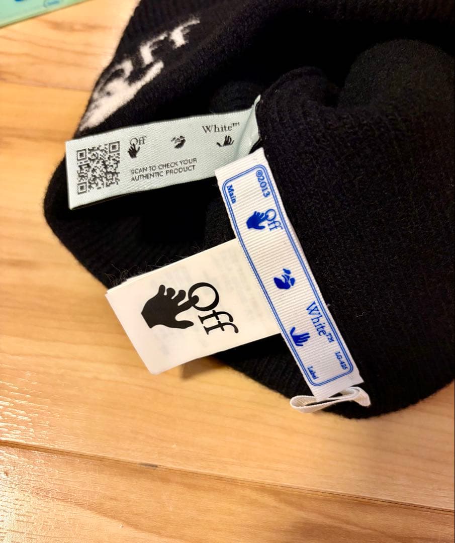 off-white ビーニー 美品