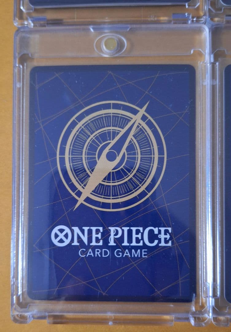 【早い者勝ち】ワンピースカード　新四皇手配書