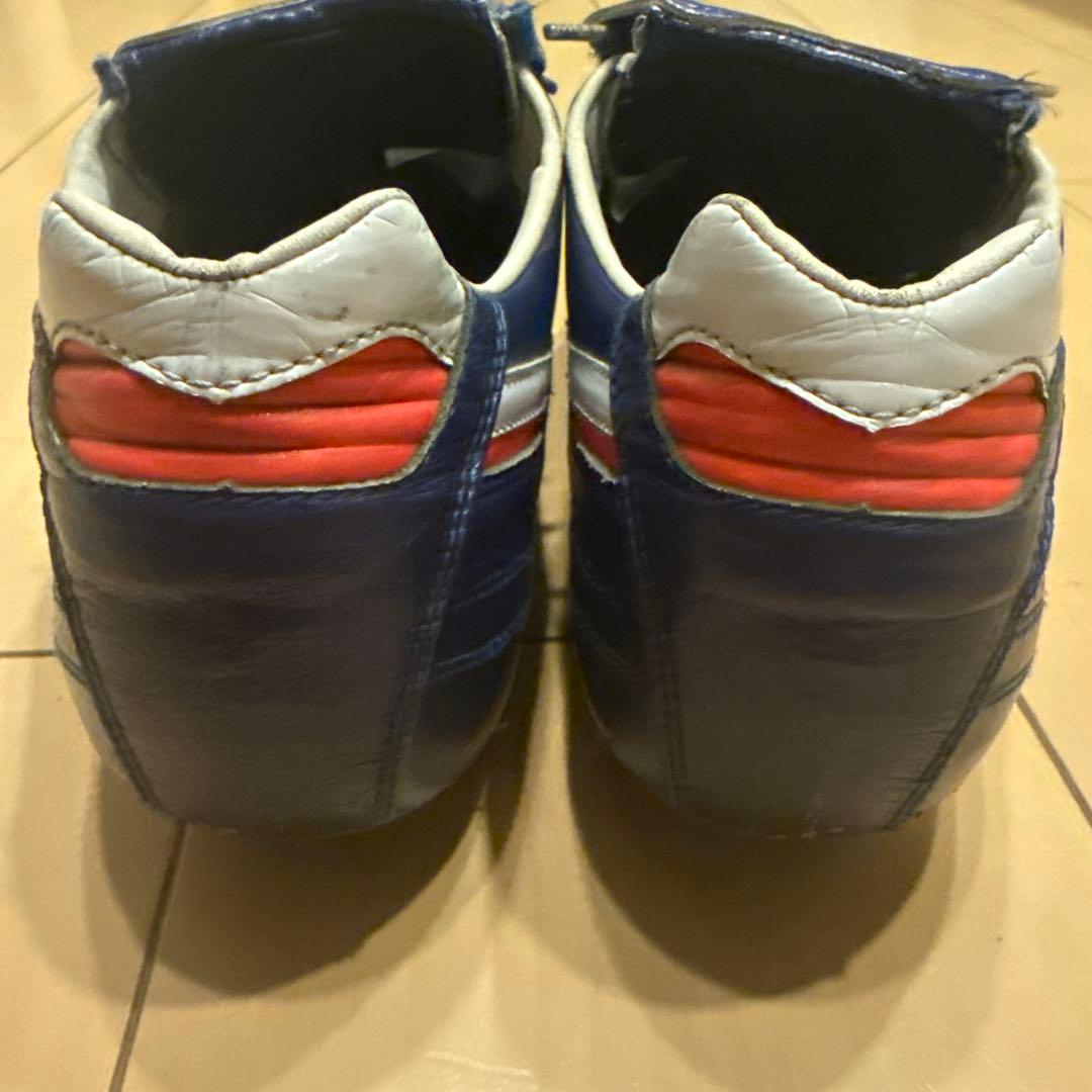 サッカーシューズ　モレリア限定色