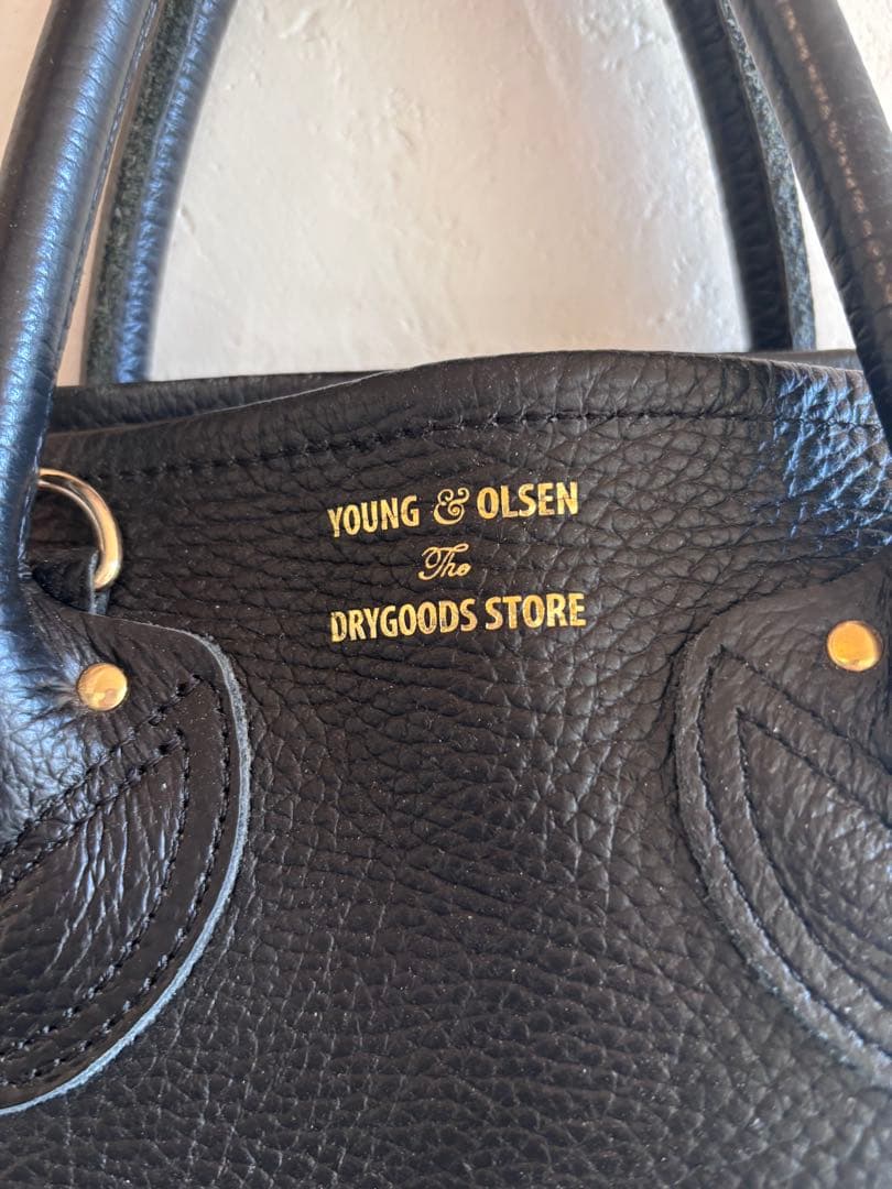 【YOUNG&OLSEN】 別注ストラップ付きHELLOバッグ