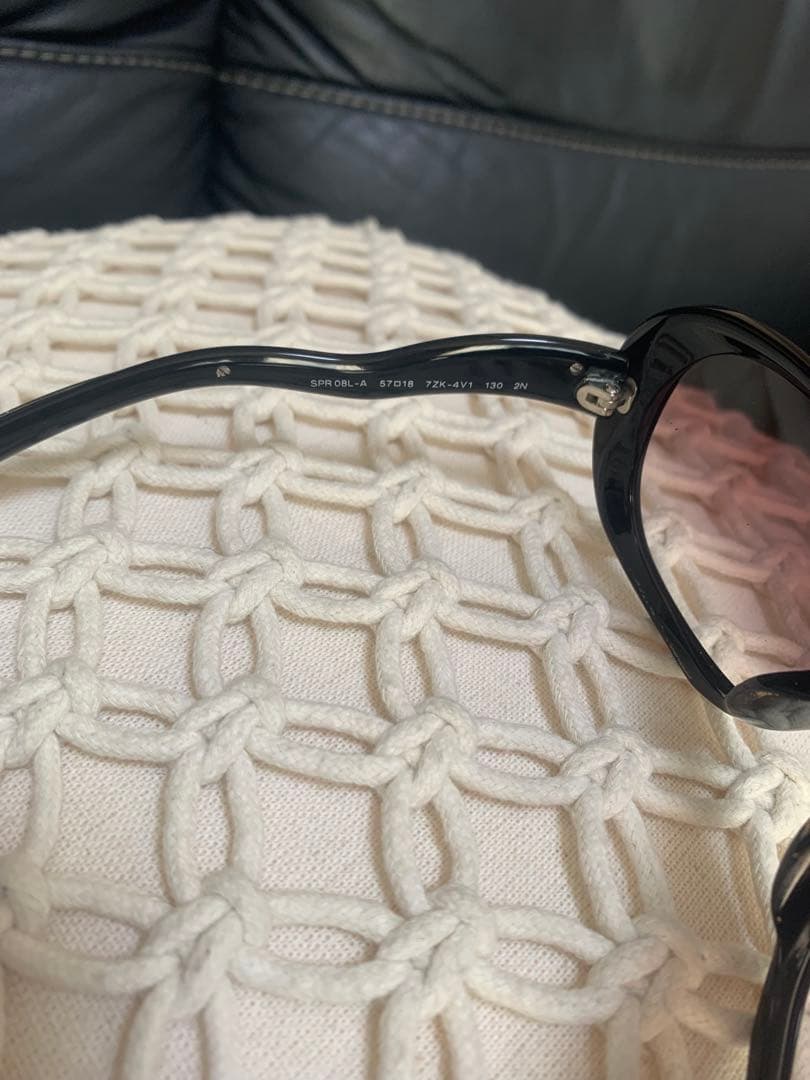 めるっぽ PRADA サングラス