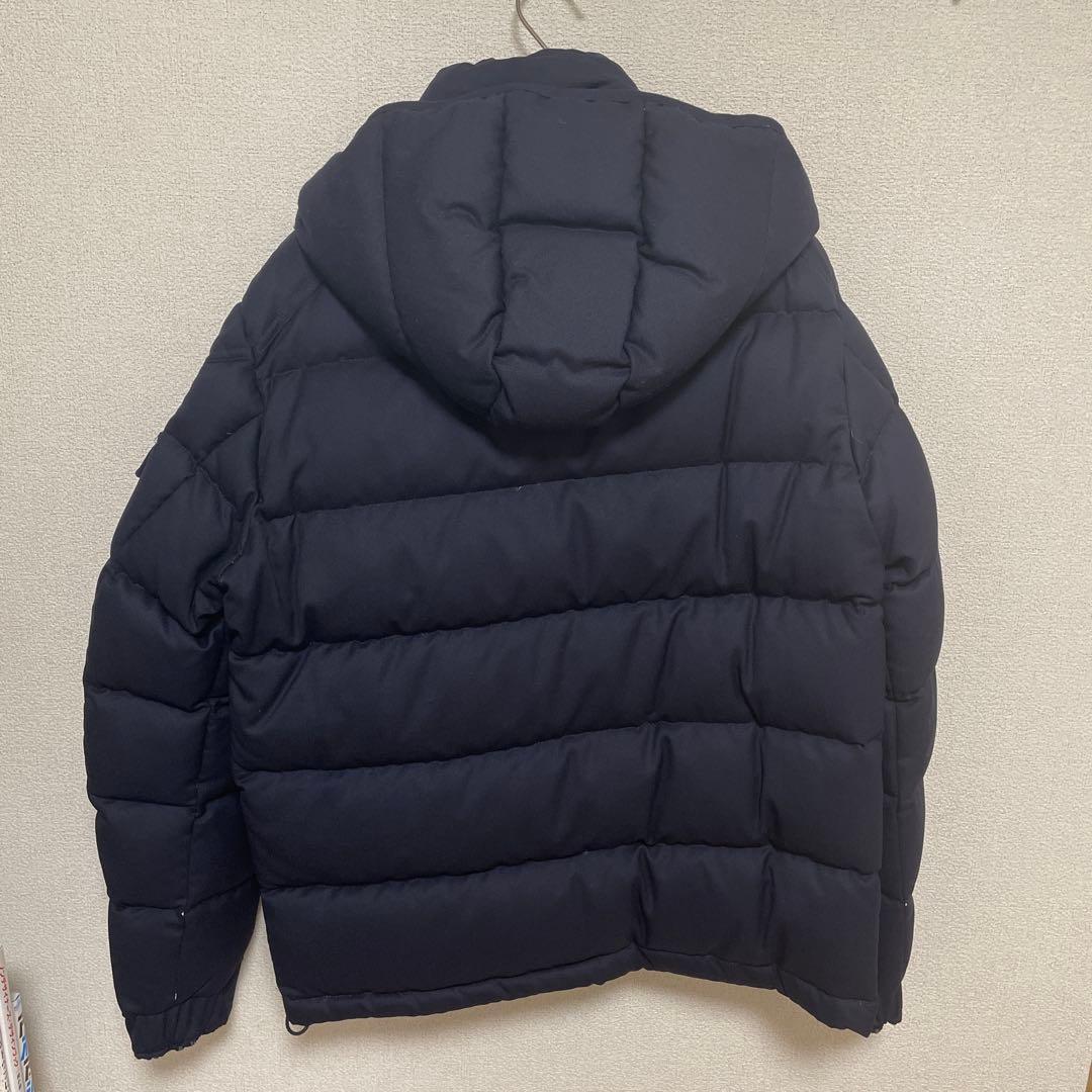 【値下げしました】MONCLER フード付きダウンジャケット ネイビー