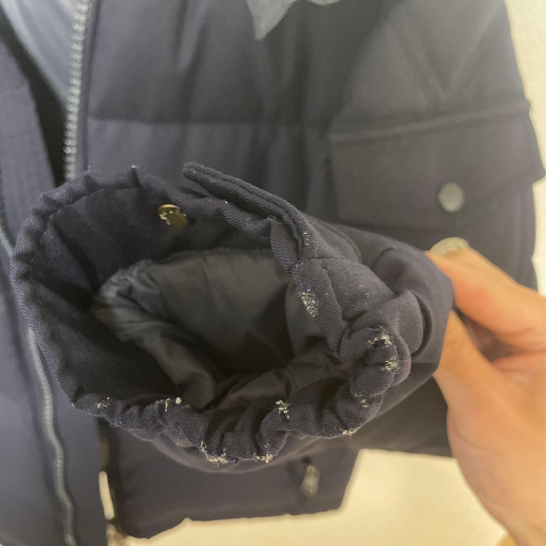 【値下げしました】MONCLER フード付きダウンジャケット ネイビー