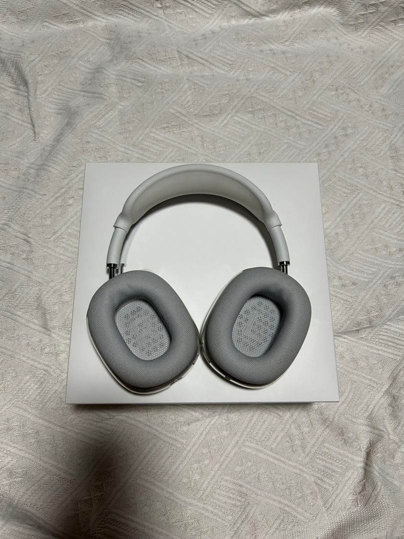 airpods max シルバー