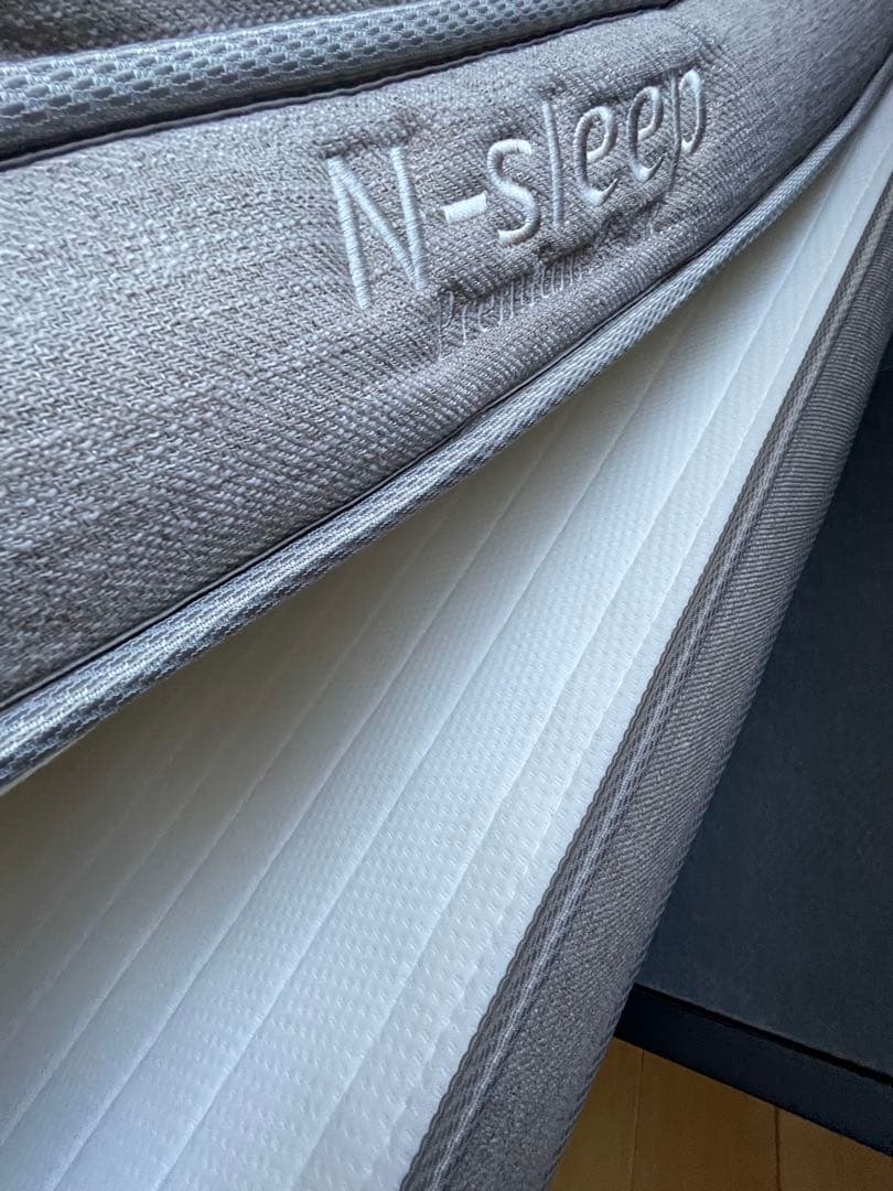 ✨1/30日まで限定✨【即決可】ニトリセミダブルマットレスNスリーププレミアム