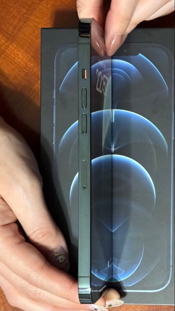 iPhone 12 pro max 128gb パシフィックブルー