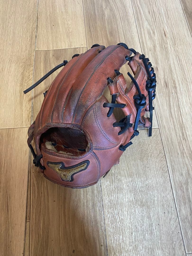 ミズノプロ　硬式内野手用グローブ