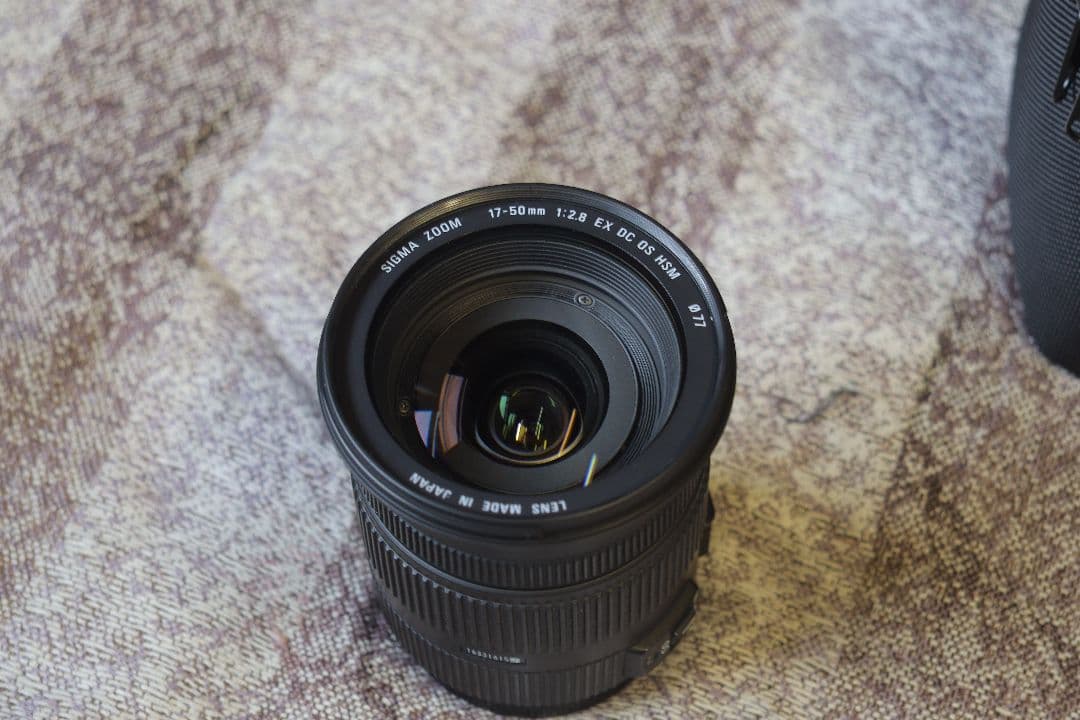 SIGMA ZOOM 17-50mm F2.8 EX DC OS HSM麦