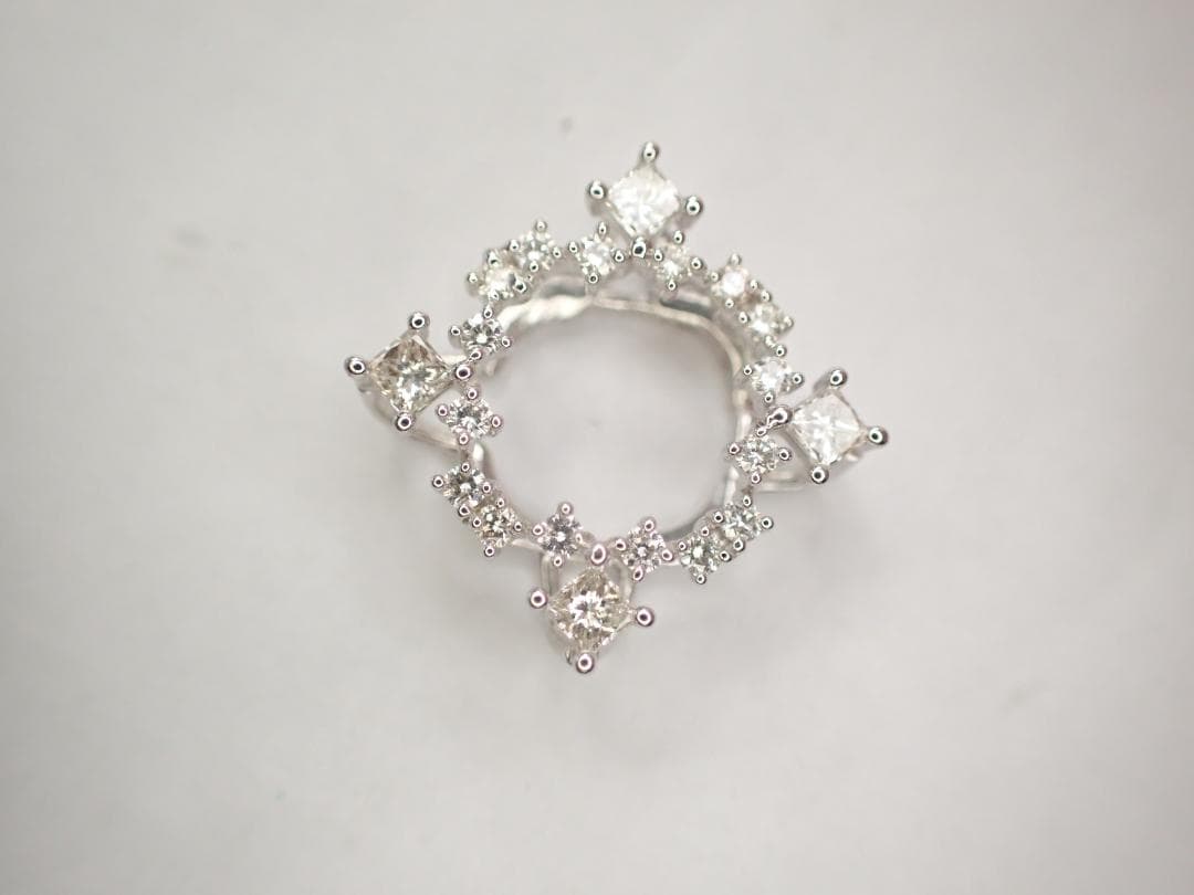 7/美品 タサキ 田崎真珠 K18WG ダイヤ計0.35ct ペンダントトップ