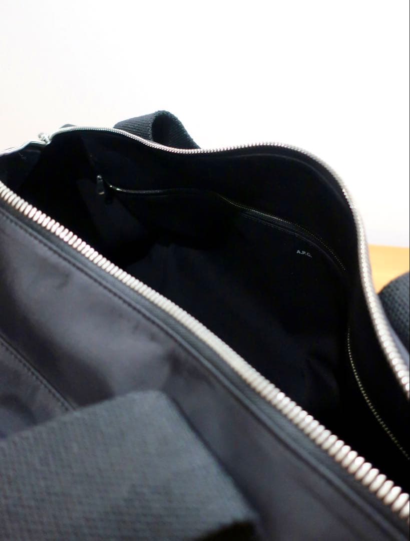 美品 アーペーセーA.P.C 2ウェイ　ボストンバッグ