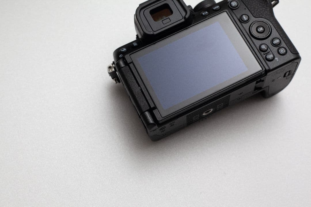 Nikon z50ii ボディ　ショット653回