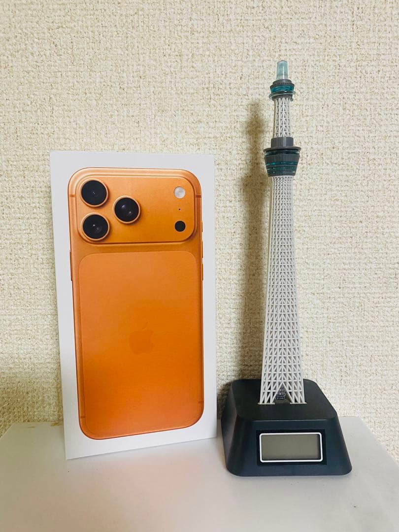 iPhone コズミックオレンジ色のiPhone 17 pro max 1TB