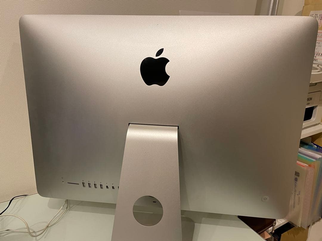 Apple iMac 購入時の梱包のまま