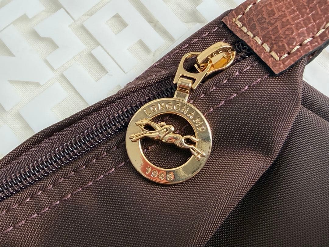 国内直営店購入 LONGCHAMPプリアージュ ショルダーL 人気品薄色