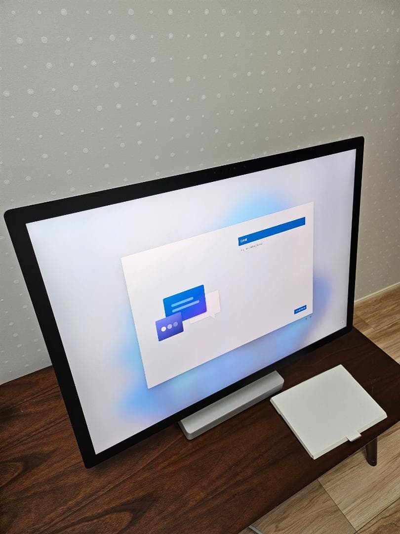 Surface Studio2 i7 32GB　マイクロソフト