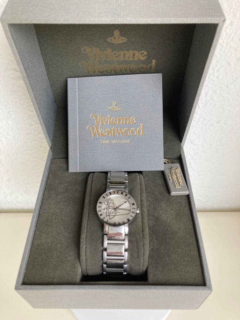 【ほぼ未使用】Vivienne Westwood ladies watch