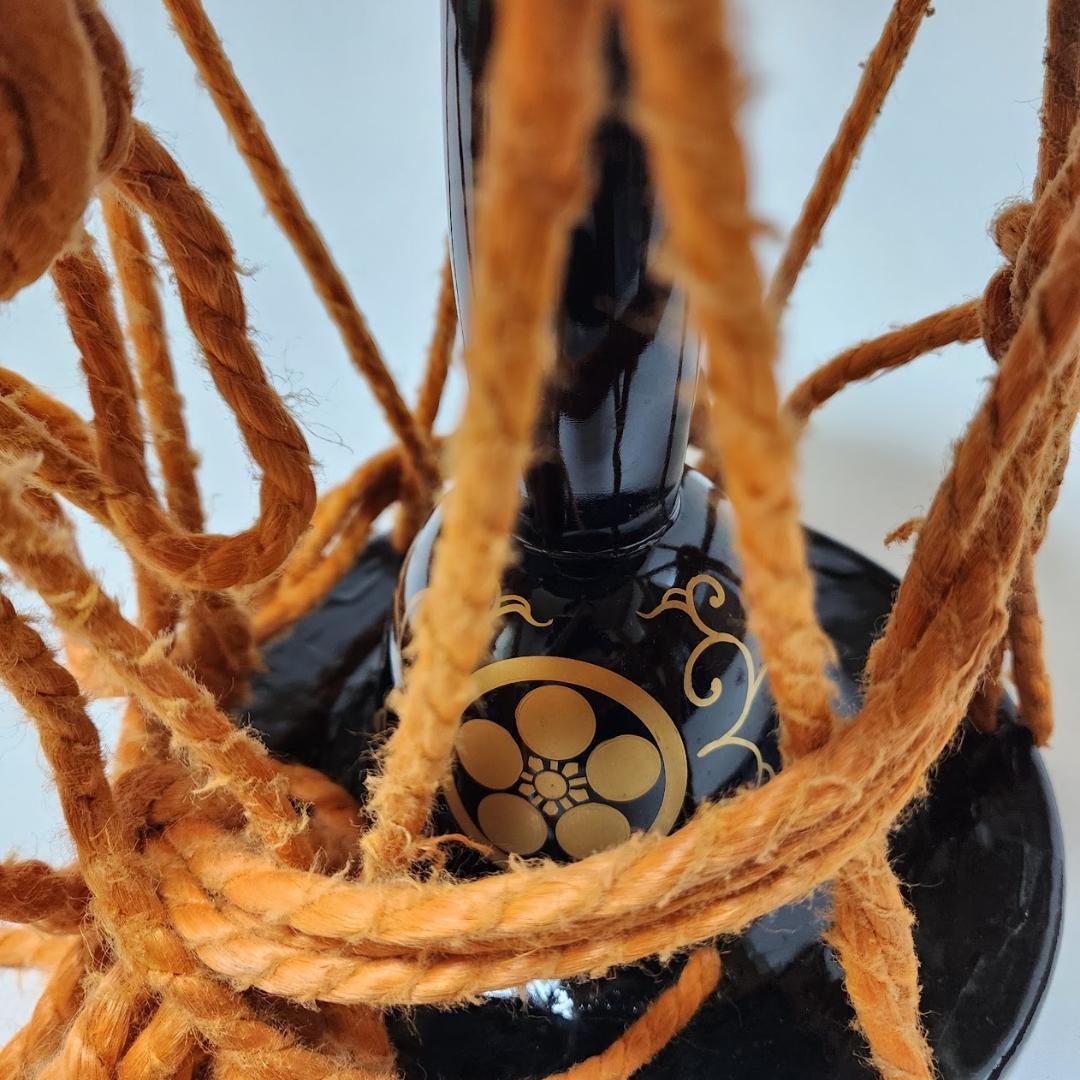 和楽器 小鼓 蒔絵 調緒付き 能 狂言 舞台 木箱付 演奏用