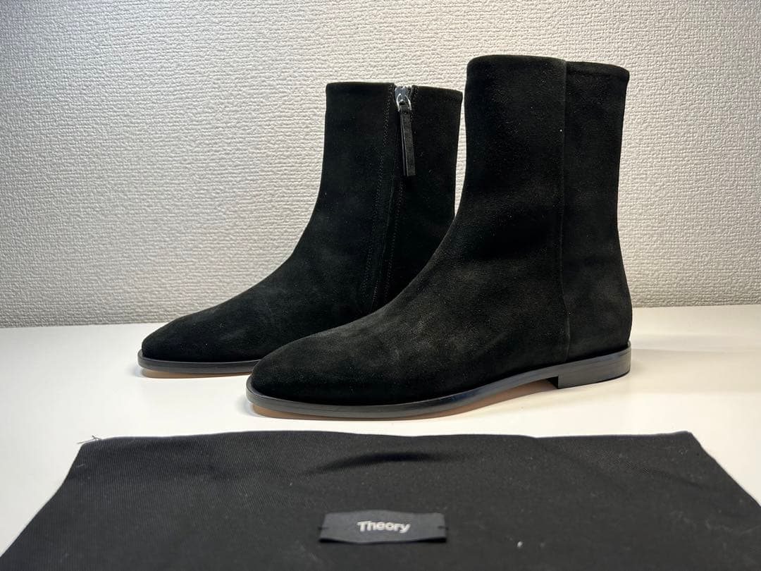 Theory 靴