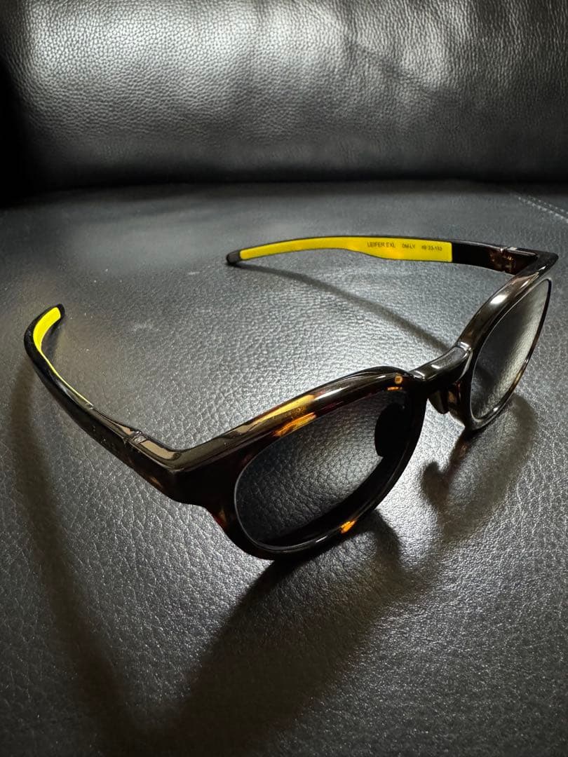 【再々値下げ】Eyevol サングラス ケース付き