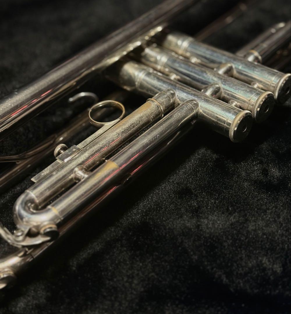 ヤマハ トランペット YTR-2320S シルバーラッカー ケース ミュート付