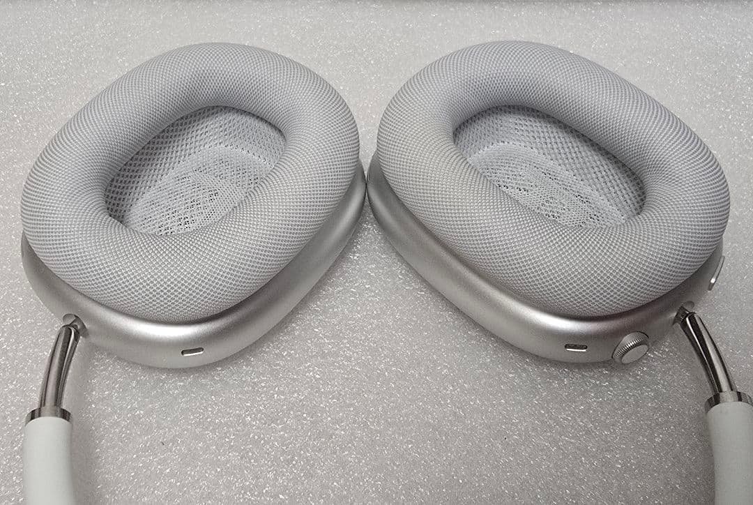 Apple AirPods Max ワイヤレスヘッドホン A2096