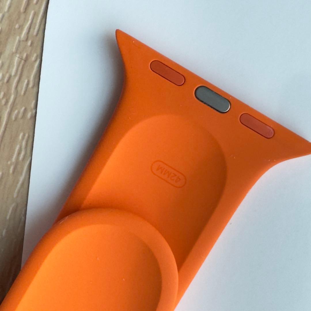2711 未使用　Apple Watch エルメス　オレンジ　シリコンバンド
