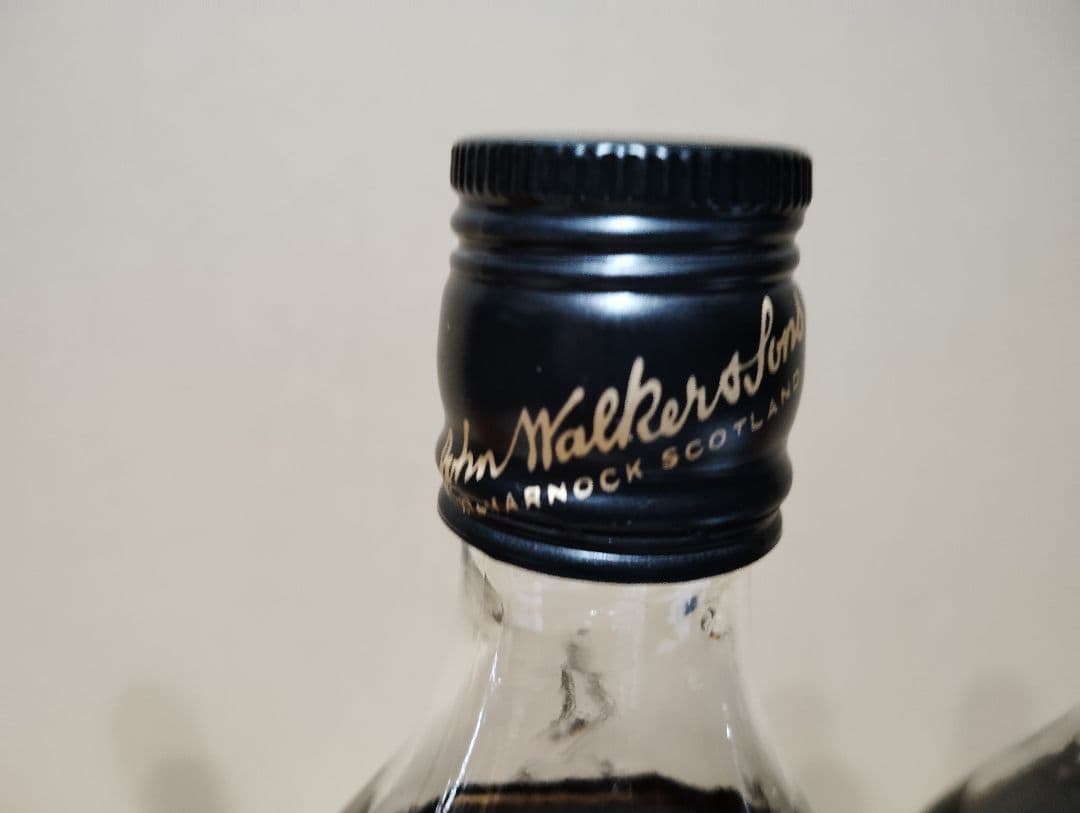 Johnnie Walker Black Label 12年 700ml