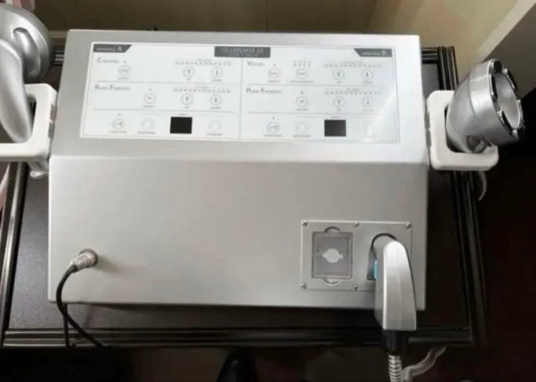 国産美容メーカー現行モデル　・キャビ、ラジオ波、吸引複合機