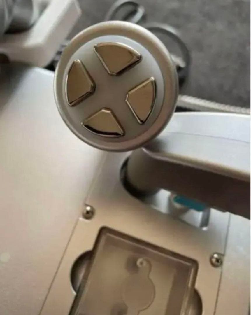 国産美容メーカー現行モデル　・キャビ、ラジオ波、吸引複合機