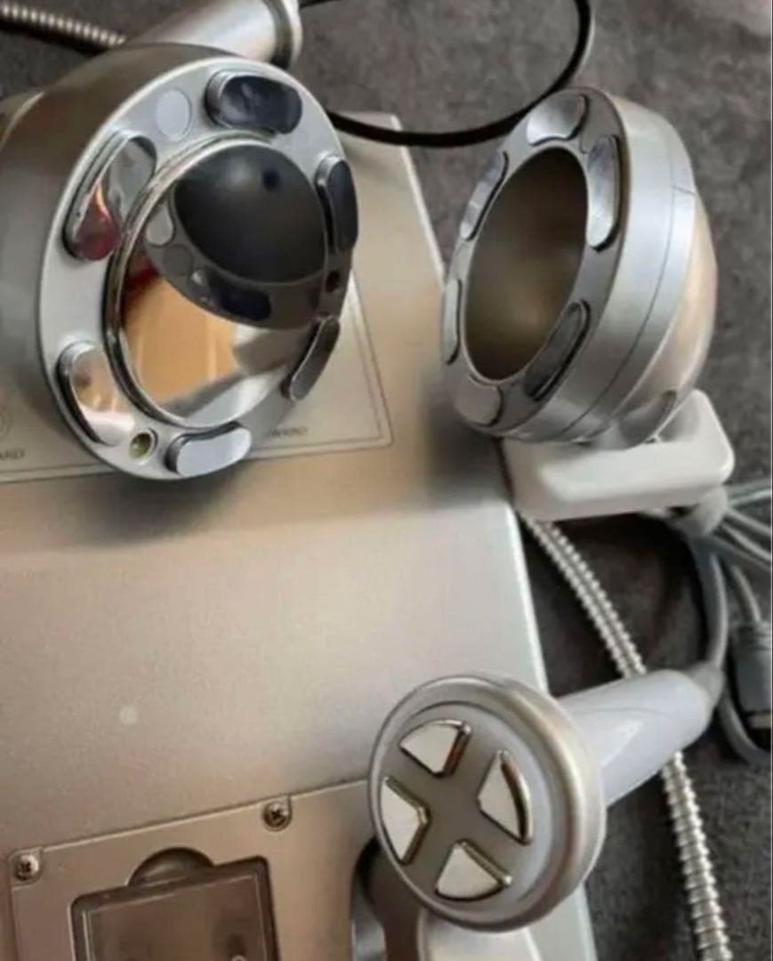 国産美容メーカー現行モデル　・キャビ、ラジオ波、吸引複合機