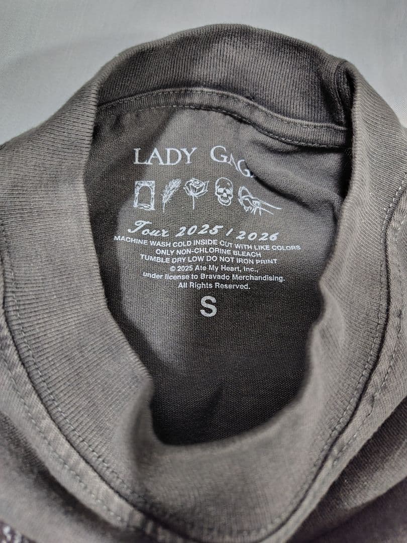 レディガガ LADY GAGA MAYHEM ツアーTシャツグレー S