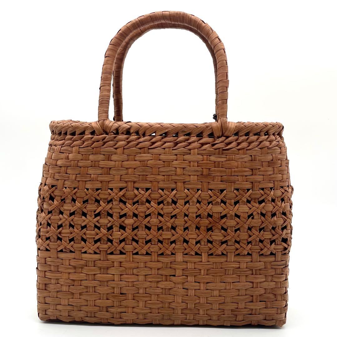 極美品✨山葡萄 かごバッグ 網代+吉祥編み チャーム付き 内布あり