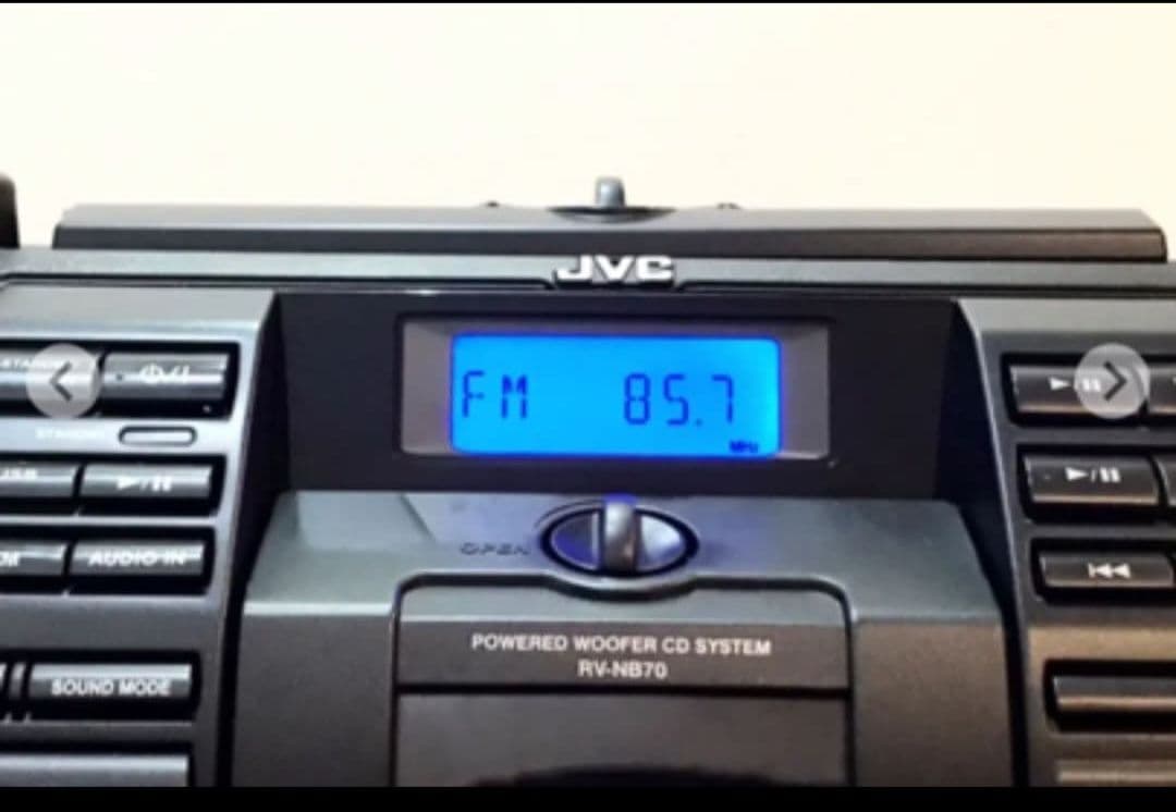 激レア Victor ビクター ラジカセ RV-NB70