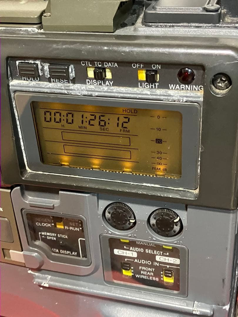 【ジャンク】ソニーHDCAMカムコーダーHDW-750（ケース付き）