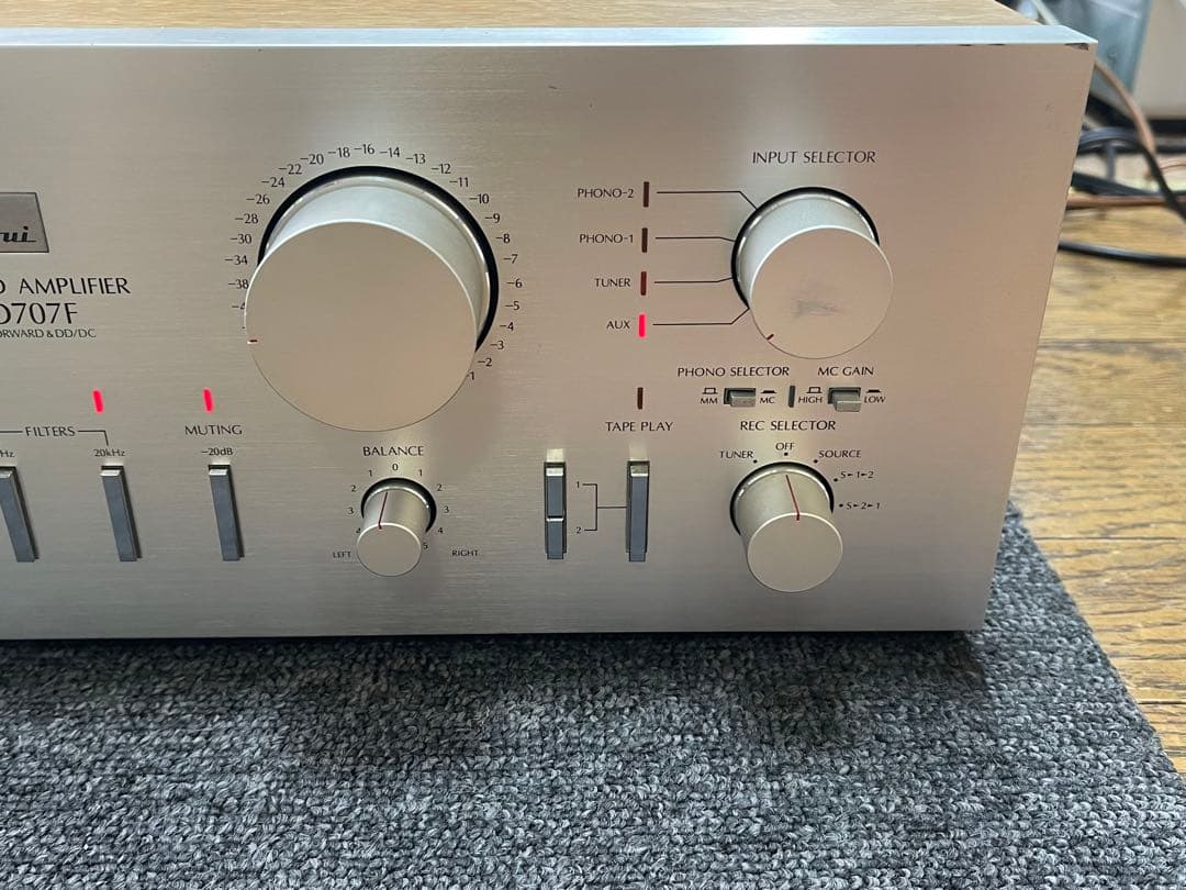 徹*子様 Sansui（サンスイ） AU-D707F