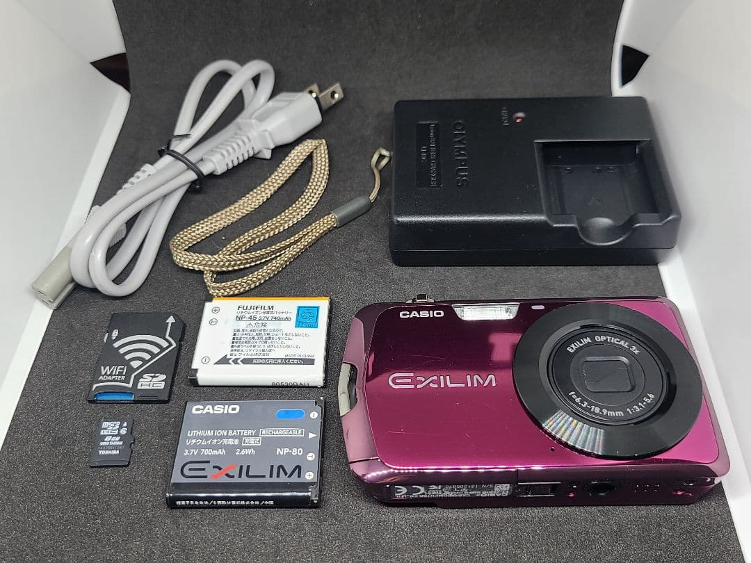 デジタルカメラ CASIO EXILIM EX-Z330