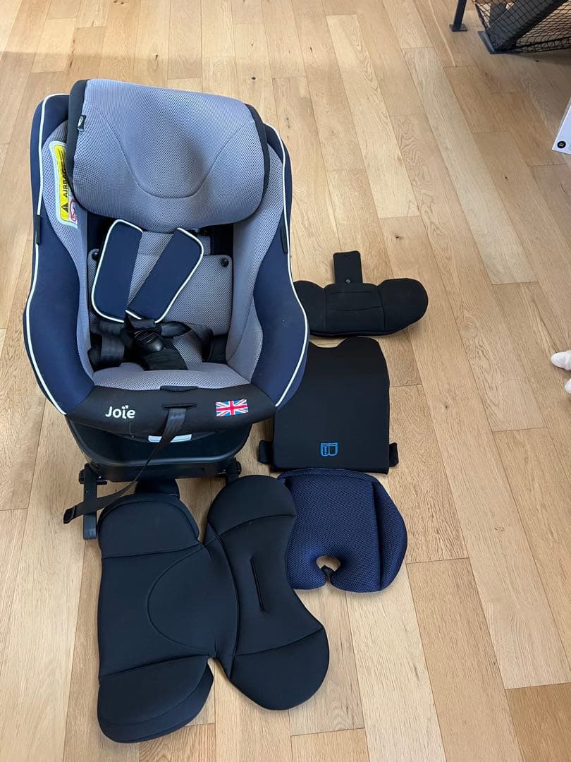 Joie arc 360°回転式チャイルドシート　ISOFIX中古　送料込み