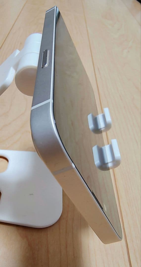 iPhone13 128GB バッテリー89%