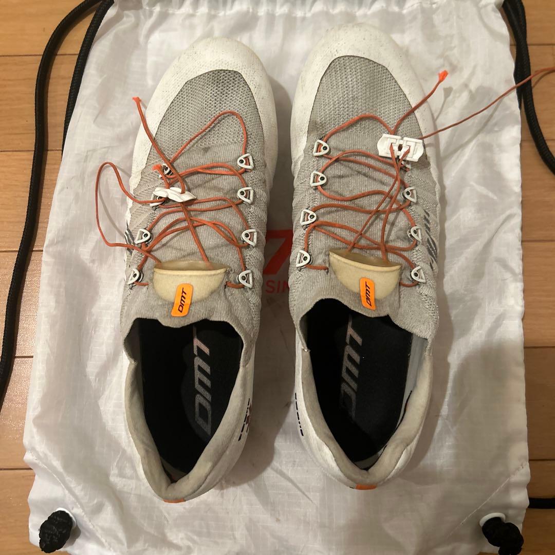 DMT Pogis シューズ ホワイト 44